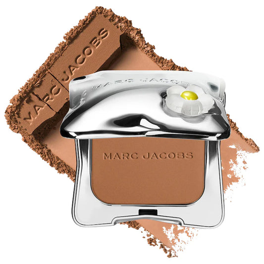 Marc Jacobs Beauty  Legally Bronze Talc-Free Blurring Powder Bronzer tono 20 light medium
