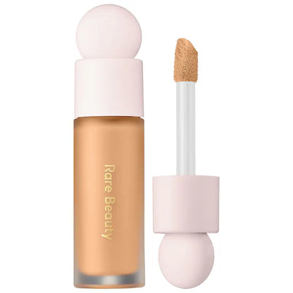 Rare Beauty Liquid Touch Brightening Concealer tono 270N - medium with neutral beige undertones