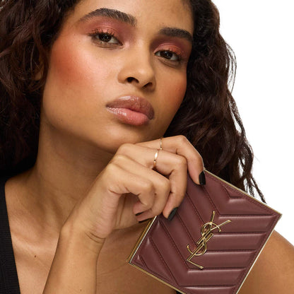 Yves Saint Laurent 
YSL Brewed Reflections Couture Face Palette tono 2 medium