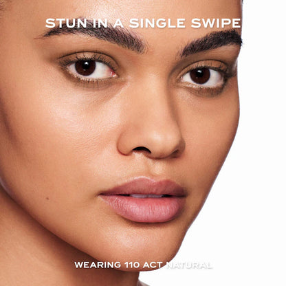 Marc Jacobs Beauty  Born Star Cream-to-Powder Long-Wear Eyeshadow 110 Act Natural  cinnamon